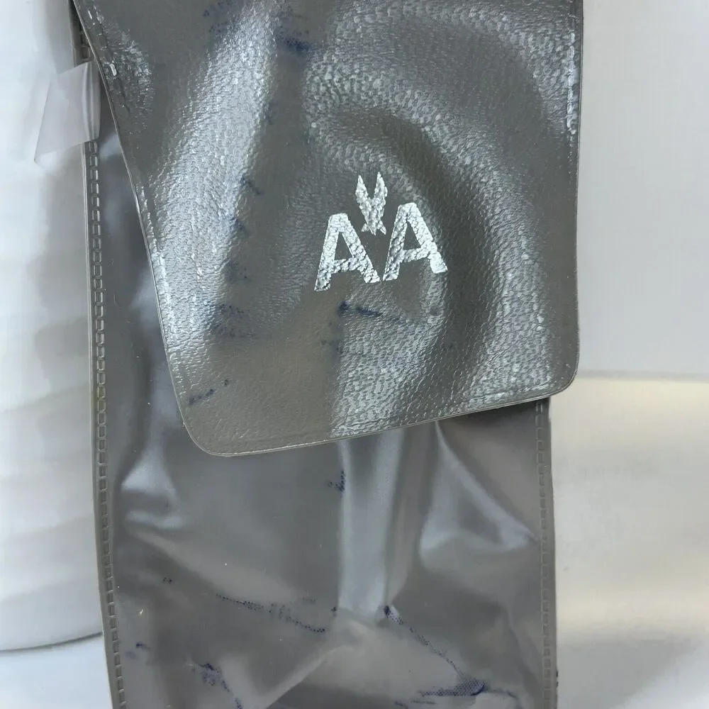 NEW Vintage American Airlines Travel Razor Wilkinson Sword Shaving Cream & Pouch